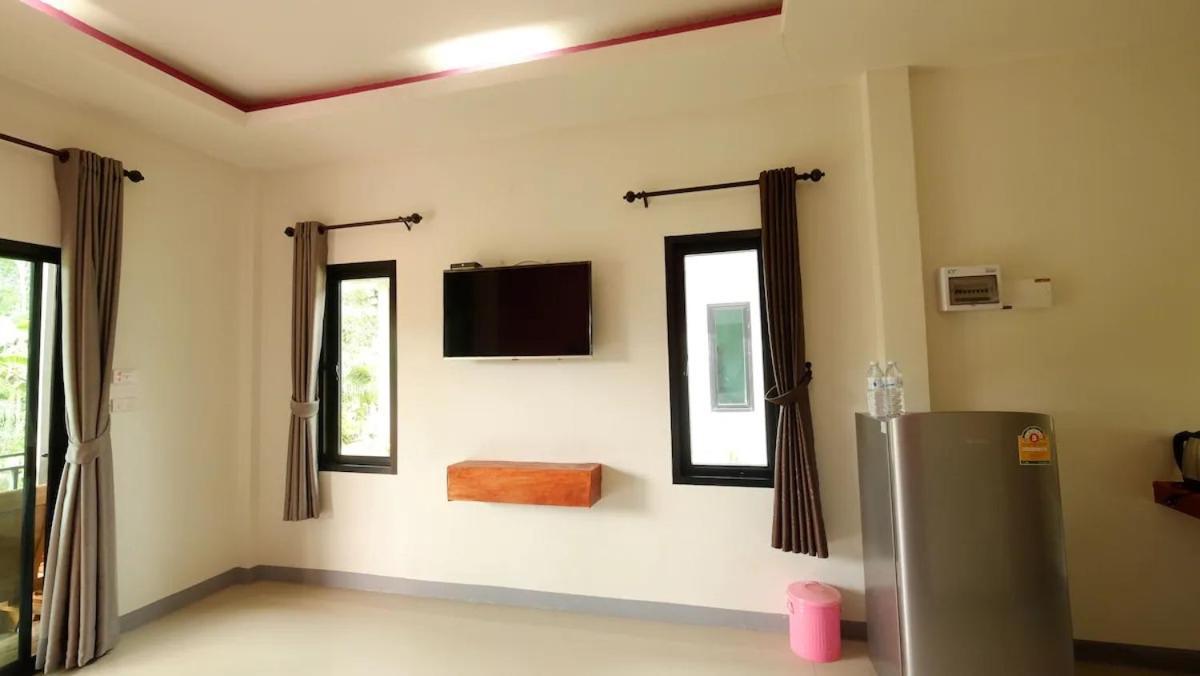 Baan Reenaa Lanta Koh Lanta Exterior photo